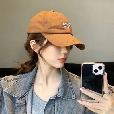 女儿别怕妈妈保护你